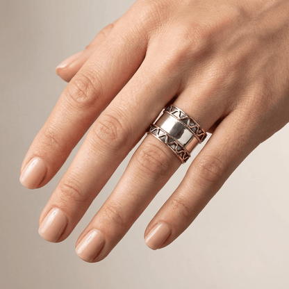 Silver Shell Stripe Ring by Rose & Oliver - product image 2