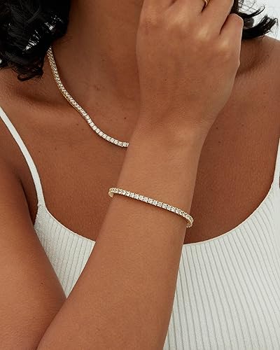 CLOSURE SALE